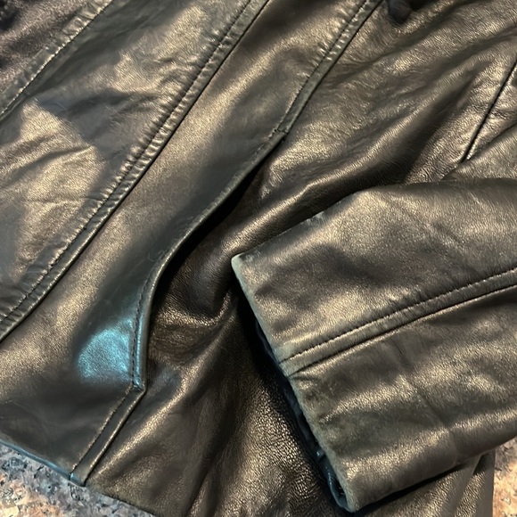 🛍️ SOLD 🛍️ Soft Moto Leather Jacket - Picture 6 of 12